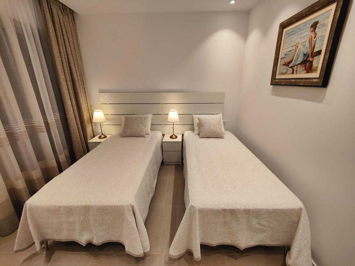 Garden Suites Luxury Apartment بالم مار المظهر الخارجي الصورة
