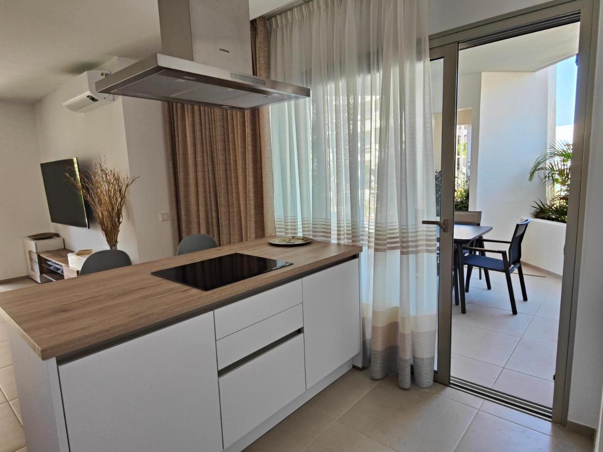 Garden Suites Luxury Apartment بالم مار المظهر الخارجي الصورة