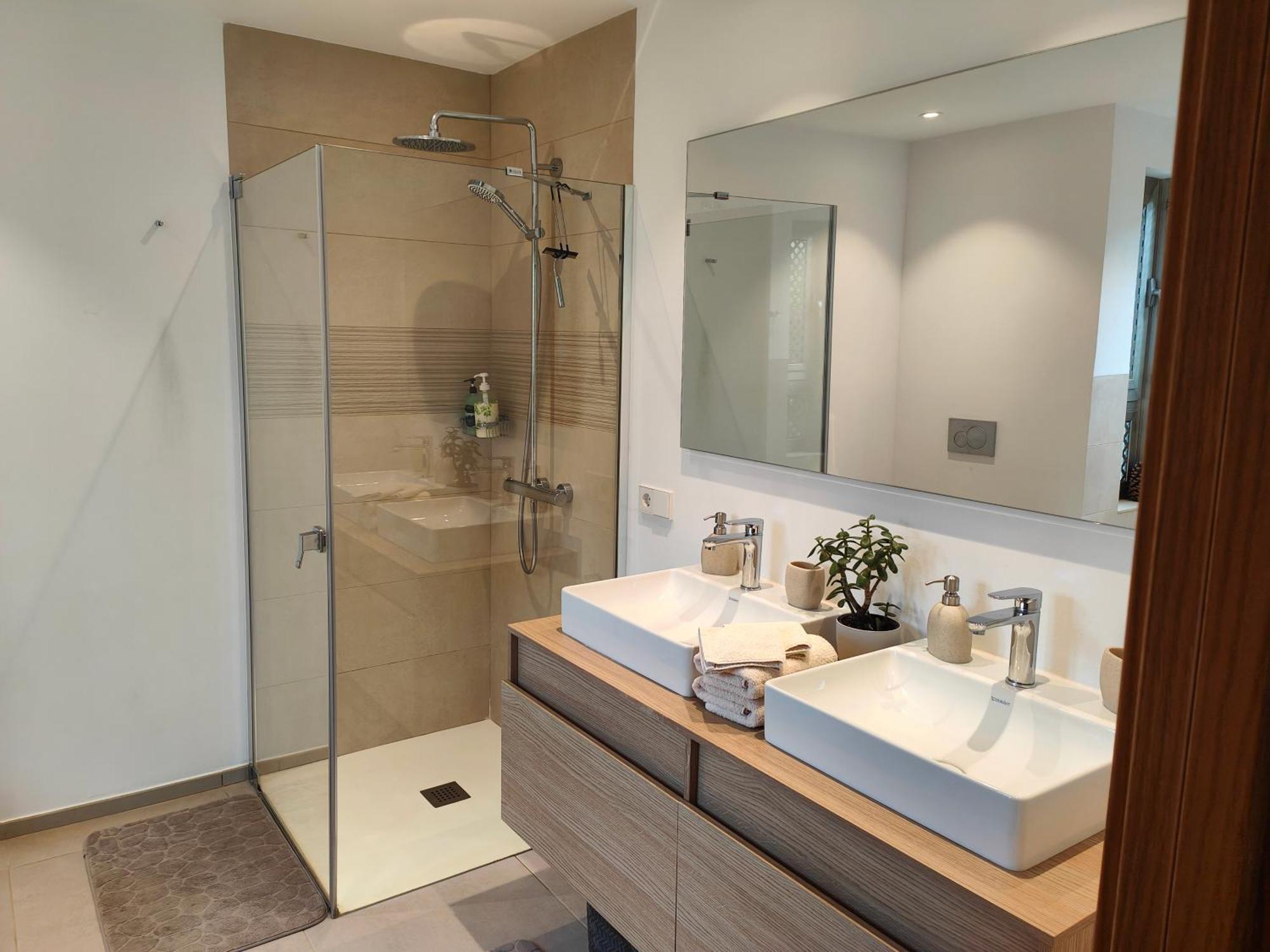 Garden Suites Luxury Apartment بالم مار المظهر الخارجي الصورة